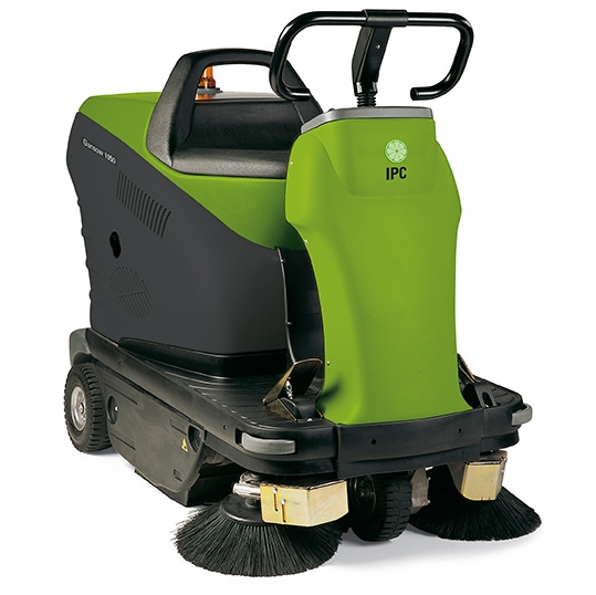 Alpha FME Introducing the IPC Gansow 1050E Ride-on Sweeper