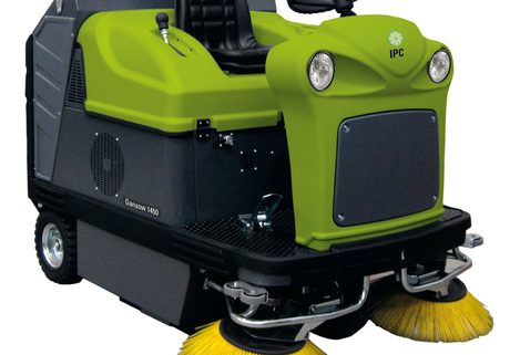 Alpha FME Introducing the IPC Gansow 1450 Ride On Sweeper
